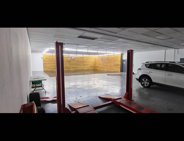 INDUSTRIAL PROPERTY TO RENT IN HATFIELD